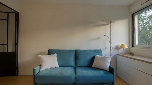 Apartments in Paris 15ème arrondissement - photo 3