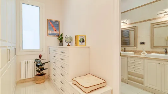 Rooms in Barcelona Eixample - photo 6