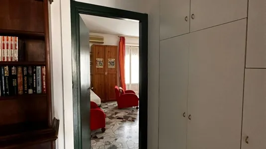 Rooms in Milano Zona 8 - Fiera, Gallaratese, Quarto Oggiaro - photo 5