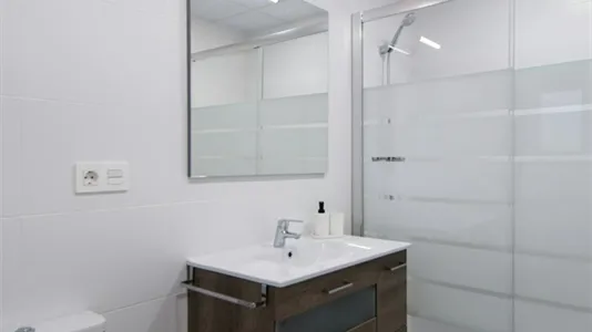 Rooms in Zaragoza - photo 5