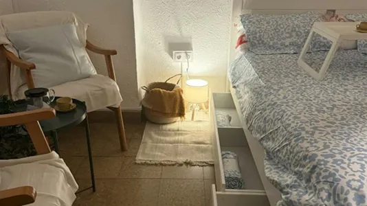 Rooms in Valencia Ciutat Vella - photo 4