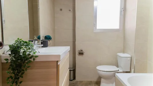 Rooms in Valencia Ciutat Vella - photo 4