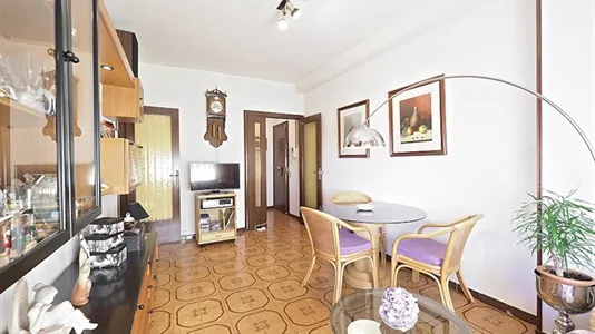 Rooms in Barcelona Sants-Montjuïc - photo 9