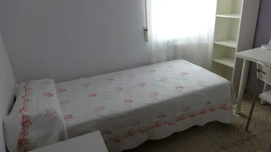 Rooms in Salamanca - photo 2