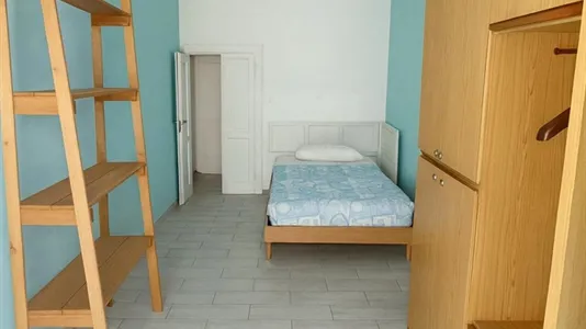 Rooms in Napoli Municipalità 2 - photo 1