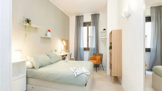 Rooms in Milano Zona 5 - Vigentino, Chiaravalle, Gratosoglio - photo 1