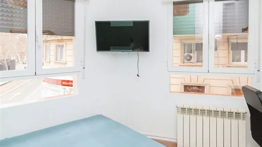 Rooms in Zaragoza - photo 4