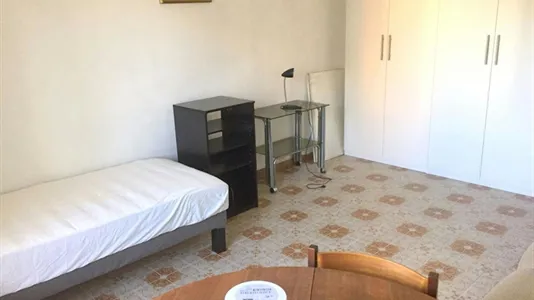 Rooms in Roma Municipio VII – Appio-Latino/Tuscolano/Cinecittà - photo 2