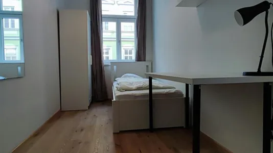 Rooms in Wien Ottakring - photo 3