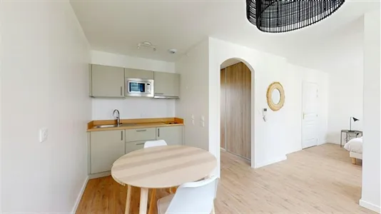 Apartments in Chartres - photo 3