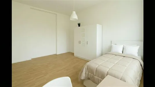 Rooms in Berlin Neukölln - photo 3