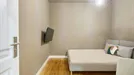 Room for rent, Lisbon (region), &lt;span class=&quot;blurred street&quot; onclick=&quot;ProcessAdRequest(12404244)&quot;&gt;&lt;span class=&quot;hint&quot;&gt;See streetname&lt;/span&gt;[xxxxxxxxxxxxx]&lt;/span&gt;