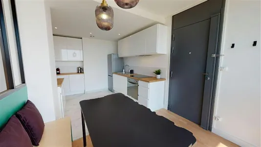 Rooms in Lyon - photo 6