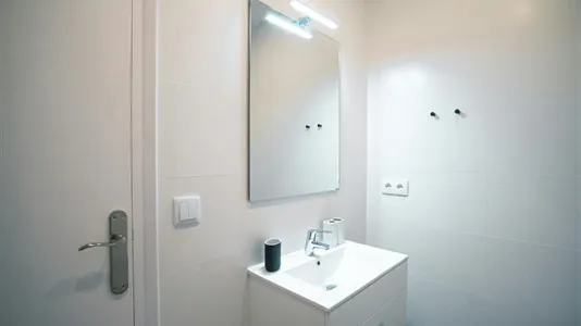 Rooms in Barcelona Les Corts - photo 6