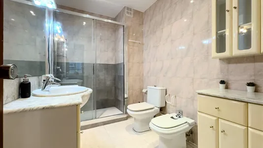 Rooms in Barcelona Gràcia - photo 3