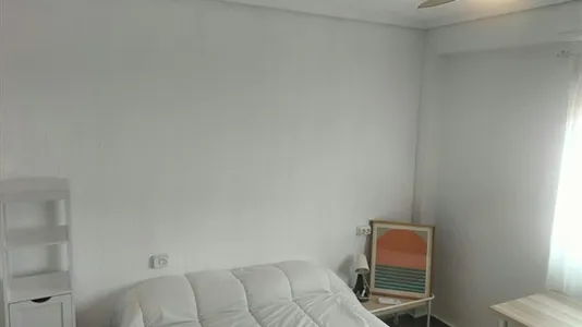 Rooms in Tavernes Blanques - photo 5