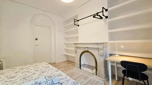 Rooms in Madrid Centro - photo 4