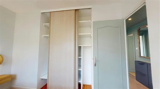 Rooms in Saint-Étienne - photo 4