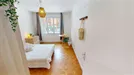 Room for rent, Paris 17ème arrondissement, Paris, &lt;span class=&quot;blurred street&quot; onclick=&quot;ProcessAdRequest(9033627)&quot;&gt;&lt;span class=&quot;hint&quot;&gt;See streetname&lt;/span&gt;[xxxxxxxxxxxxx]&lt;/span&gt;