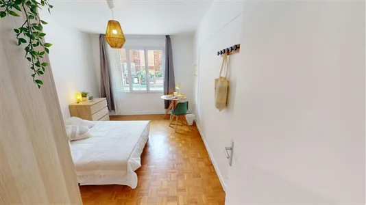 Rooms in Paris 17ème arrondissement - photo 1