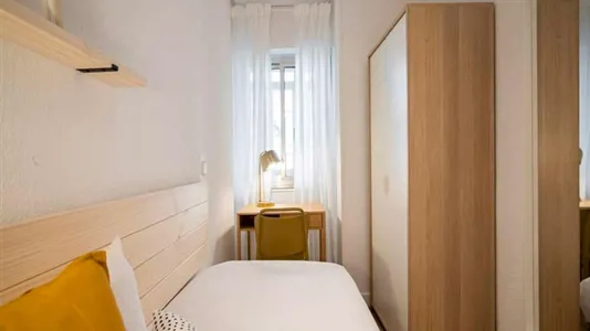 Rooms in Madrid Moncloa-Aravaca - photo 1