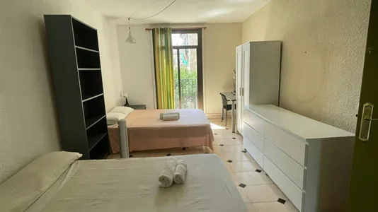 Apartments in Barcelona Ciutat Vella - photo 6