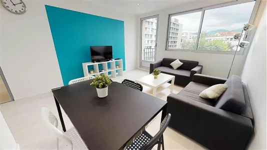 Rooms in Clermont-Ferrand - photo 1