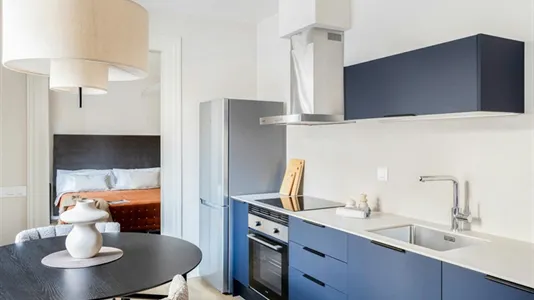 Apartments in Barcelona Ciutat Vella - photo 8