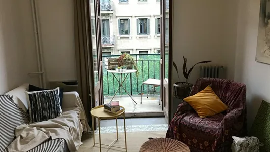 Rooms in Barcelona Eixample - photo 10