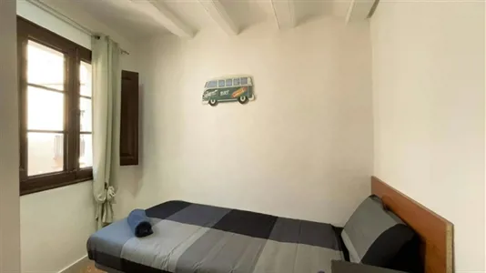 Rooms in Barcelona Ciutat Vella - photo 1