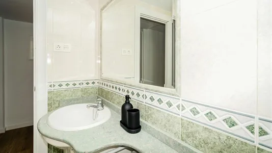 Rooms in Zaragoza - photo 7