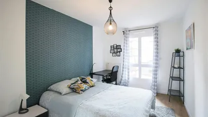 Room for rent in Nanterre, Île-de-France