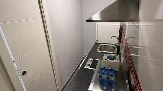 Apartments in Madrid Centro - photo 3