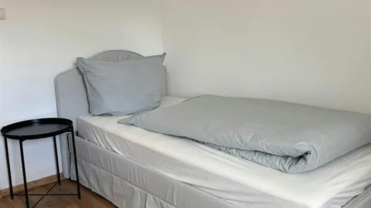 Rooms in Dusseldorf - photo 1
