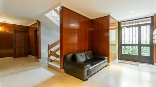 Houses in Madrid Salamanca - photo 5