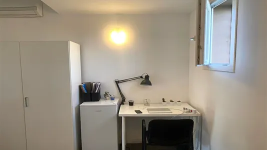 Rooms in Roma Municipio VI – Roma Delle Torri - photo 4