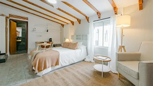 Rooms in Villaviciosa de Odón - photo 4