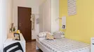 Room for rent, Bologna, Emilia-Romagna, <span class="blurred street" onclick="ProcessAdRequest(10233068)"><span class="hint">See streetname</span>[xxxxxxxxxxxxx]</span>