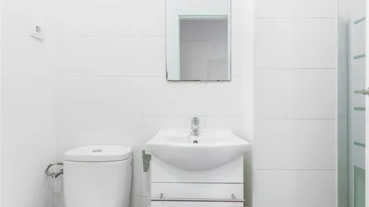 Rooms in Valencia L'Eixample - photo 5