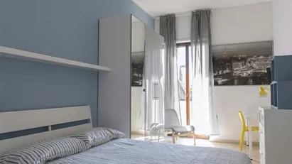 Room for rent in Milano Zona 1 - Centro storico, Milan