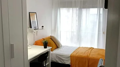 Room for rent in Tarragona, Cataluña