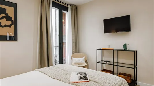 Rooms in Barcelona Gràcia - photo 3