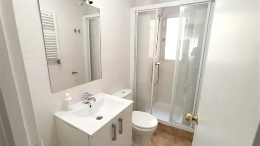 Rooms in Madrid Moncloa-Aravaca - photo 8