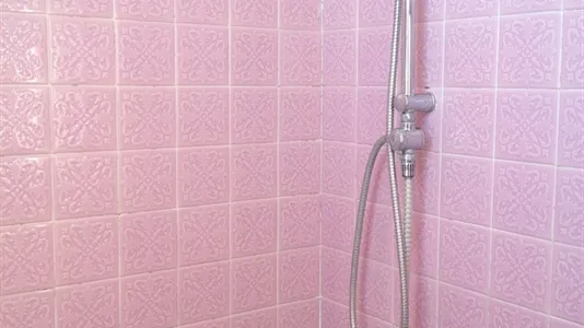 Rooms in Marseille 5ème arrondissement - photo 5