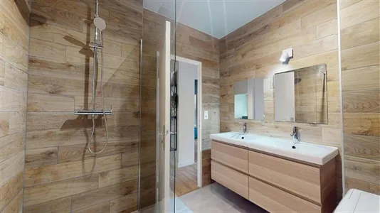 Rooms in Saint-Étienne - photo 10