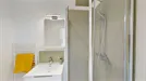 Room for rent, Paris 9ème arrondissement, Paris, &lt;span class=&quot;blurred street&quot; onclick=&quot;ProcessAdRequest(10963804)&quot;&gt;&lt;span class=&quot;hint&quot;&gt;See streetname&lt;/span&gt;[xxxxxxxxxxxxx]&lt;/span&gt;