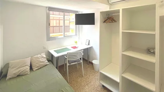 Rooms in Burjassot - photo 3