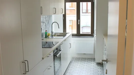 Rooms in Brussels Schaarbeek - photo 8