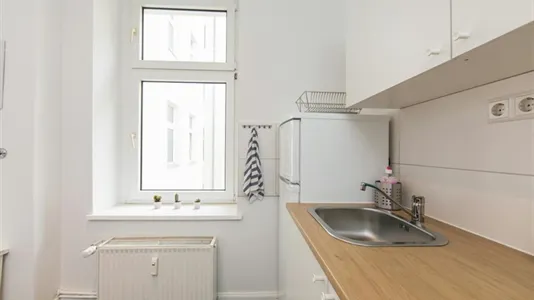 Rooms in Berlin Mitte - photo 8