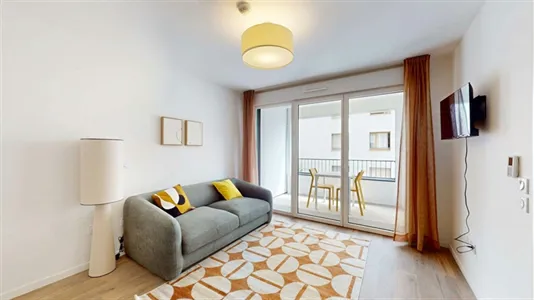 Rooms in Nanterre - photo 2